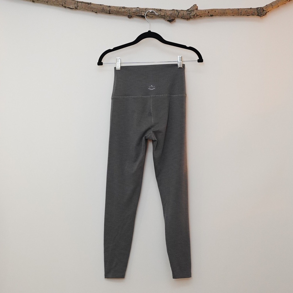 Beyond Yoga Cropped Legging